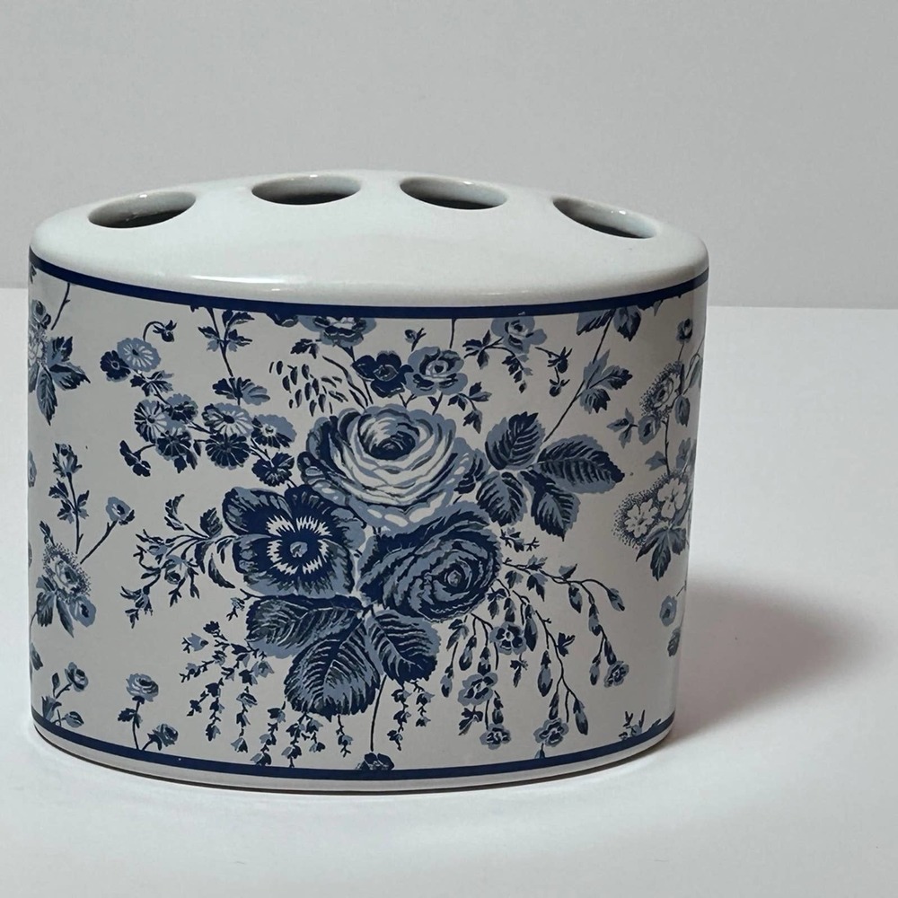 TOMMY HILFIGER BLUE VICTORIAN FLORAL (1PC) TOOTHBRUSH‎ HOLDER